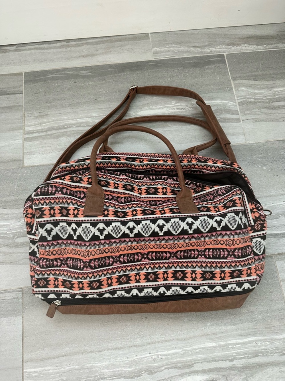 Patterned Aztec Weekend Bag in Pink and Brown